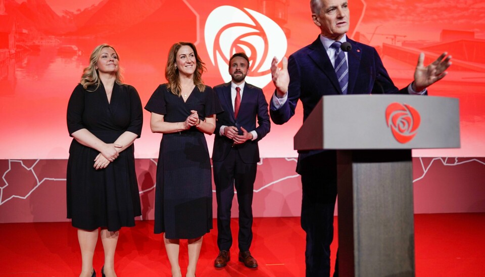 F.v.: Partisekretær Kjersti Stenseng, de nyvalgte nestlederne Tonje Brenna og Jan Christian Vestre og partileder Jonas Gahr Støre under Arbeiderpartiets landsmøte i mai i år. F.v.: Partisekretær Kjersti Stenseng og nestleiarane Tonje Brenna og Jan Christian Vestre, og attvald partileiar Jonas Gahr Støre under Arbeidarpartiets landsmøte i Oslo Kongressenter fredag. Foto: Heiko Junge / NTB / NPK