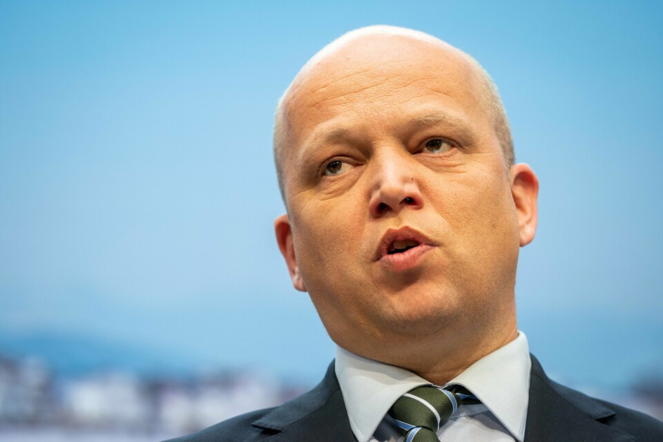 Finansminister og Sp-leder Trygve Slagsvold Vedum åpner for at Sandra Borch på et senere tidspunkt kan tre inn i regjeringen på nytt. Finansminister Trygve Slagsvold Vedum (Sp) legger torsdag fram revidert nasjonalbudsjett, altså en oppdatert versjon av statsbudsjettet. Foto: Beate Oma Dahle / NTB