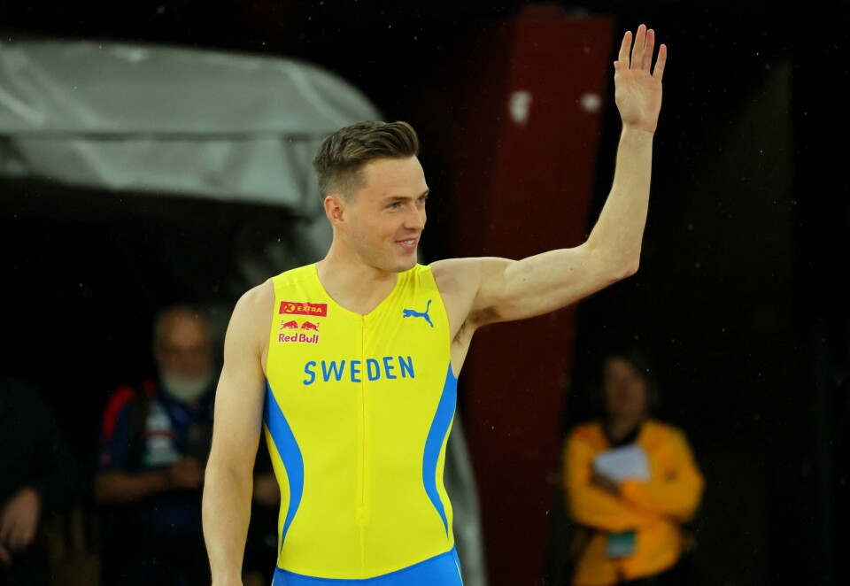 Karsten Warholm tapte prestisjeoppgjøret på 100 meter mot Mondo Duplantis onsdag, og måtte stille i svensk landslagsdrakt torsdag. Karsten Warholm tapte prestisjeoppgjøret på 100 meter mot Mondo Duplantis onsdag, og måtte stille i svensk landslagsdrakt torsdag.