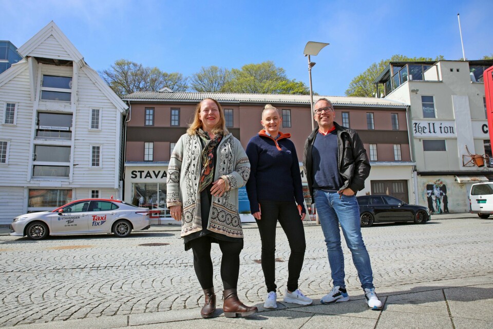 Anne Tove Austbø, Ann Christin H. Braadland og Inge Eikeland kan konstatere at et enstemmig formannskap vil restaurere hele Stavanger maritime museum. Det betyr blant annet et fasadeløft. Anne Tove Austbø, Ann Christin H. Braadland og Inge Eikeland kan konstatere at et enstemmig formannskap vil restaurere hele Stavanger maritime museum. Det betyr blant annet et fasadeløft.