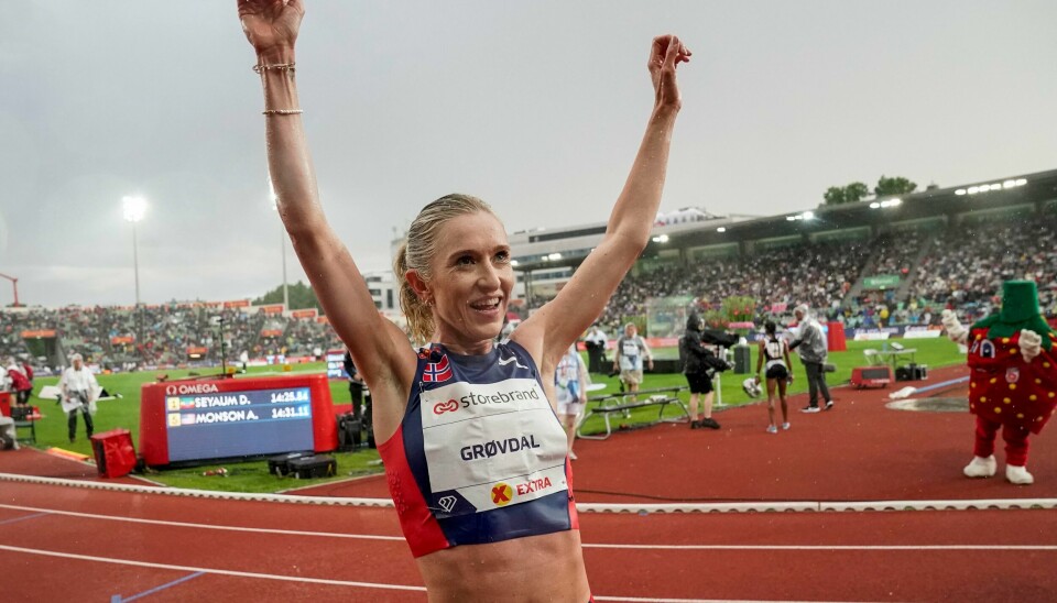 Karoline Bjerkeli Grøvdal løp for Tjalve da laget vant Holmenkollstafetten. Her er hun fra fjorårets Bislett Games. Foto: Stian Lysberg Solum / NTB Karoline Bjerkeli Grøvdal i målområdet etter 5000-meteren i Bislett Games tidligere i sommer. Foto: Stian Lysberg Solum / NTB