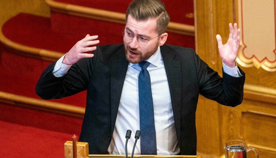 Sveinung Rotevatn (V) er kanskje mest kjent for sitt engasjement som stortingspolitiker. Men han har også sterke meninger om Eurovision. Her fra finansdebatten i Stortinget i fjor. Venstre-nestleder og medlem i finanskomiteen Sveinung Rotevatn (V).Foto: Terje Pedersen / NTB