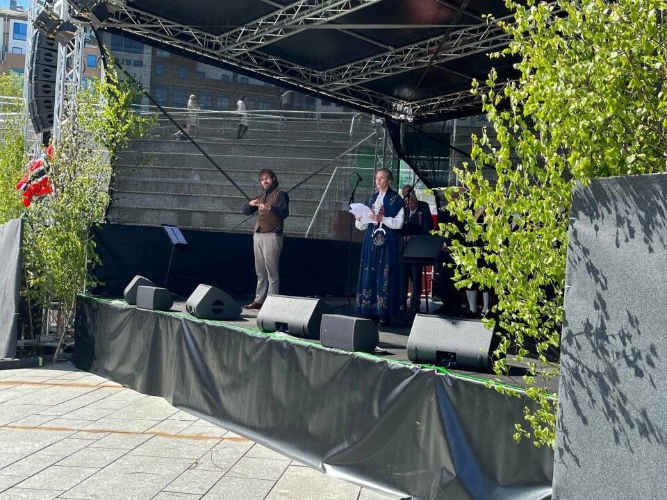 Skuespiller Nina Ellen Ødegård holdt 17. mai-tale ved konserthuset i Stavanger. Skuespiller Nina Ellen Ødegård holdt 17. mai-tale ved Konserthuset i Stavanger.