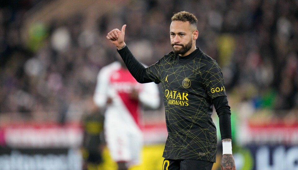 Neymar kan bli United-spiller. Det har kokt rundt Neymar etter han ble avbildet på en McDondals onsdag. Foto: AP Photo/Daniel Cole/NTB
