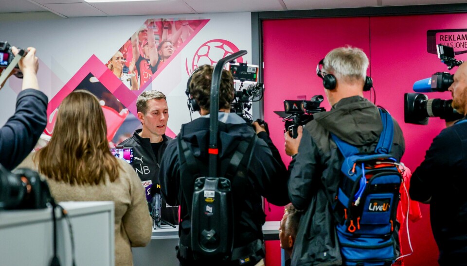 Styreleder Peter Gitmark under et av sine mange pressemøter den siste uken.Foto: Tor Erik Schrøder / NTB Bildet viser styreleder Peter Gitmark under et av sine mange pressemøter den siste uken.