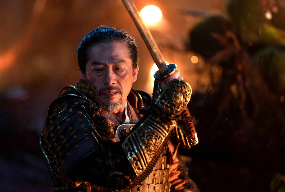 Samuraisverd, også kjent som katana, er et svakt krummet enegget sverd tradisjonelt brukt av japanske samuraier. I dag dukker de fortsatt opp i populærkultur, som her fra TV-serien Shogun. Samuraisverd, også kjent som katana, er et svakt krummet enegget sverd tradisjonelt brukt av japanske samuraier. I dag vises de ofte i populærkultur, som her fra TV-serien Shogun.