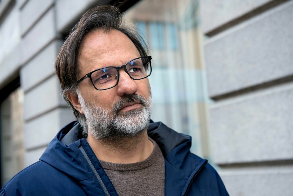 Ulrik Imtiaz Rolfsen trekker seg fra årets Amandajury. Ulrik Imtiaz Rolfsen trekker seg fra årets Amandajury.