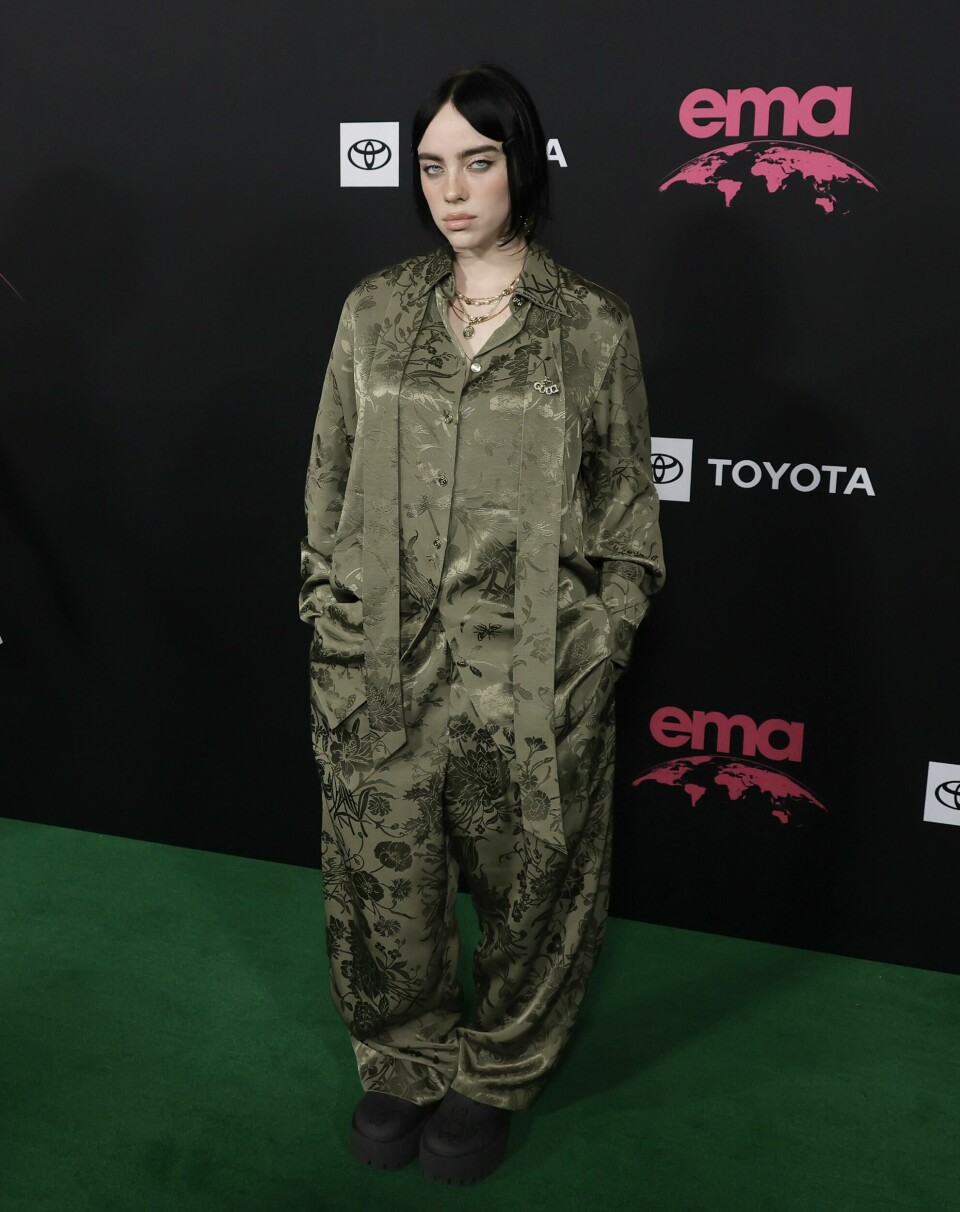 Tidligere gikk Billie Eilish bare i tettsittende klør fordi hun ikke ville at noen skulle kommentere på kroppen hennes. Billie Eilish