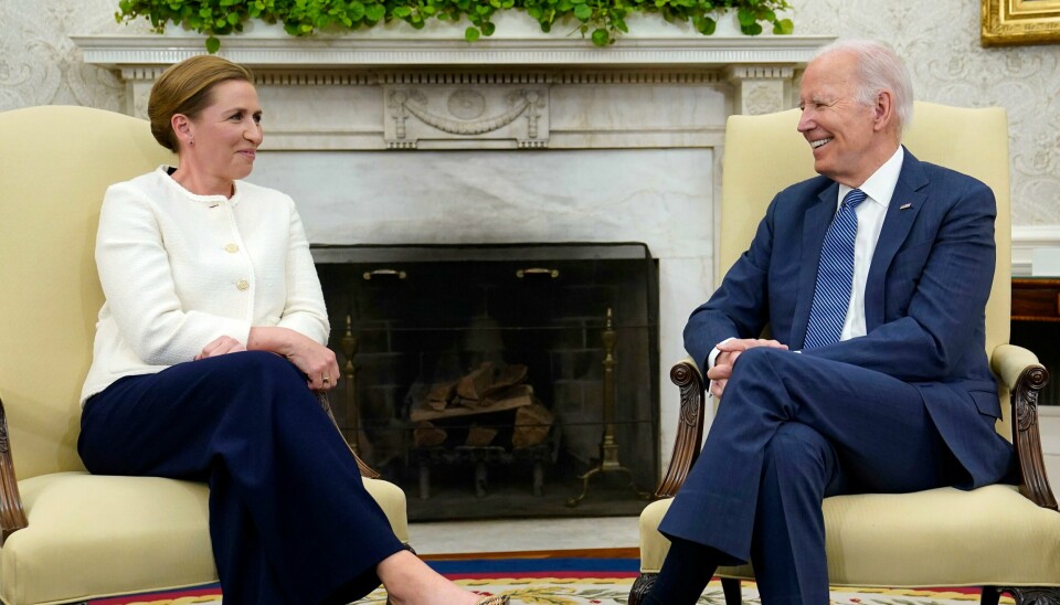 Mette Frederiksen og Joe Biden i Det ovale kontor i Det hvite hus mandag. Mette Frederiksen og Joe Biden i Det ovale kontor i Det hvite hus mandag. Foto: Susan Walsh / AP / NTB