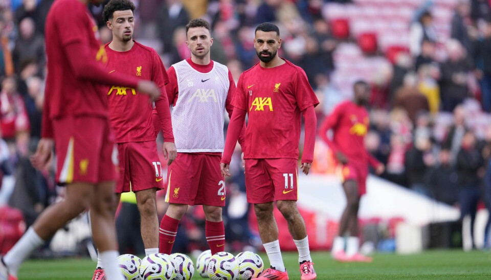 Liverpool-spillerne varmer opp før ligakampen mot Chelsea sist helg. Liverpool-spillerne varmer opp før ligakampen mot Chelsea sist helg. Foto: Jon Super / AP / NTB