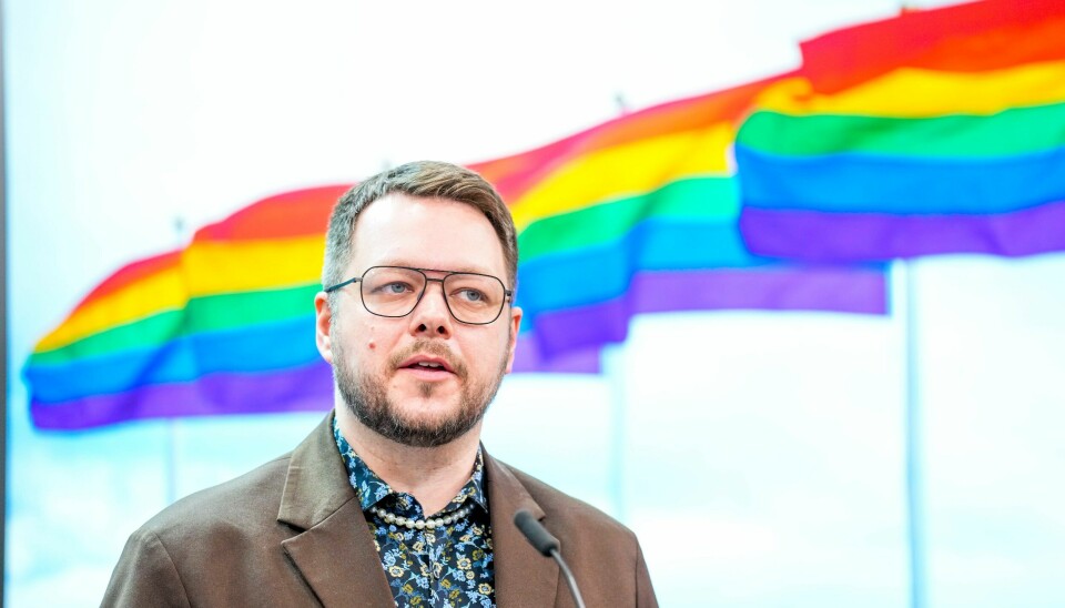 Leder Inge Alexander Gjestvang i Foreningen for kjønns- og seksualitetsmangfold (FRI) sier mange skrive føler seg utrygge i forkant av Pride. Leder Inge Alexander Gjestvang i Foreningen for kjønns- og seksualitetsmangfold (FRI) sier mange skrive føler seg utrygge i forkant av Pride.