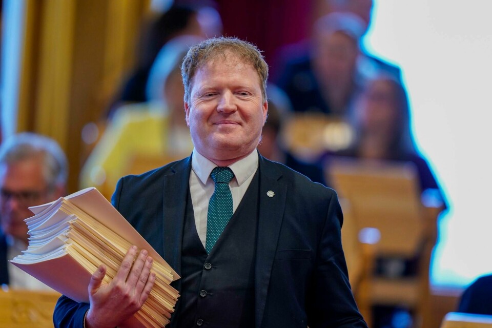 Kommunal- og distriktsministerer Sigbjørn Gjelsvik (Sp). Her fra en tidligere anledning. Kommunal- og distriktsministerer Sigbjørn Gjelsvik (Sp). Her fra en tidligere anledning.