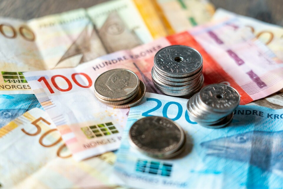 Norske penger har blitt mindre verdt i det siste. Norge er nå Europas femte dyreste land. En ansvarlig økonomisk politikk med redusert oljepengebruk har vært regjeringens nøkkelord for å beskrive statsbudsjettet. Foto: Gorm Kallestad / NTB