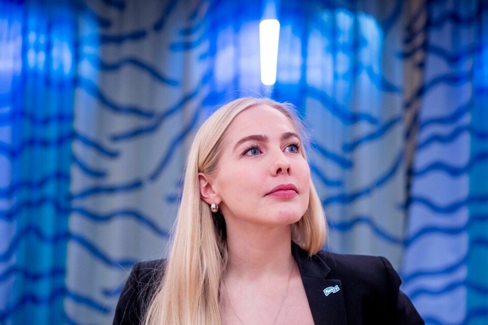Høyres stortingsrepresentant Mari Holm Lønseth ønsker å innføre en karantenetid for norske menn som gifter seg med utenlandske kvinner, og dumper dem for å så å skaffe seg en ny. Høyres stortingsrepresentant Mari Holm Lønseth ønsker å innføre en karantenetid for norske menn som gifter seg med utenlandske kvinner, og dumper dem for å så å skaffe seg en ny.