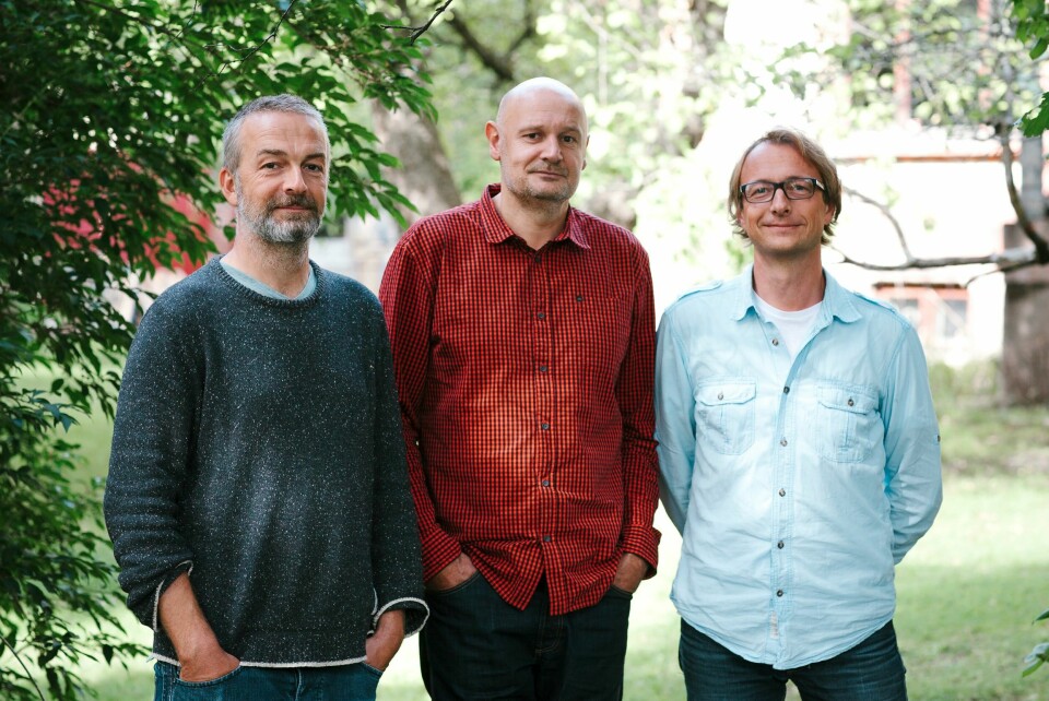 Serieskaperne og manusforfatterne den gang da, nå trioen bak en ekte norsk kultsuksess: Fra venstre Per Schreiner, Erlend Loe og Bjørn Olaf Johannessen. Serieskaperne og manusforfatterne den gang da, nå trioen bak en ekte norsk kultsuksess: Fra venstre Per Schreiner, Erlend Loe og Bjørn Olaf Johannessen.