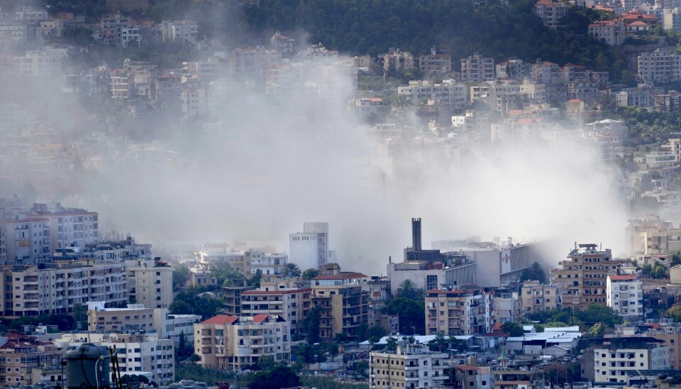 Bildet viser røyk fra et israelsk luftangrep mot forstaden Choueifat sør for Beirut onsdag. Foto: Hussein Malla / AP / NTB Bildet viser røyk fra et israelsk luftangrep mot forstaden Choueifat sør for Beirut onsdag. Foto: Hussein Malla / AP / NTB