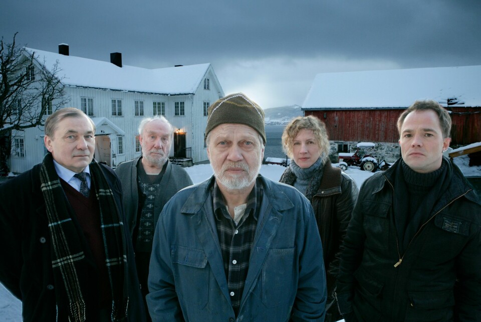 Anne B. Ragdes «Berlinerpoplene» hadde premiere på NRK i 2007. Nå er den ute på NRK TV igjen. Fra venstre Margido (Bjørn Sundquist), Tormod (Espen Skjønberg), Tor (Nils Sletta), Torunn (Andrine Sæther) og Erlend (Jon Øigarden). Anne B. Ragdes «Berlinerpoplene» hadde premiere på NRK i 2007. Nå er den ute på NRK TV igjen. Fra venstre Margido (Bjørn Sundquist), Tormod (Espen Skjønberg), Tor (Nils Sletta), Torunn (Andrine Sæther) og Erlend (Jon Øigarden).