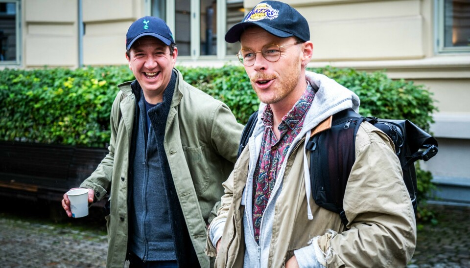 De komiske feilene fra Steinar Suvatne og Jørgen Gilbrant i Dagbladet viser jo at journalistene er noen virkelige klodrianer når det gjelder å holde styr på relativt enkle fakta. Oslo 20240924. Journalistene Steinar Suvatne og Jørgen Gilbrant i Dagbladet er forfatterne bak den omstridte boka «partiet». Tirsdag var de innom Gyldendal forlags lokaler i Oslo. r møtet.Foto: Ole Berg-Rusten / NTB