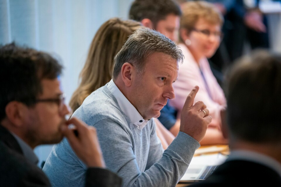 Vebjørn Selbekk mener det er all grunn til å rette pekefingeren mot statsministerens uttalelse om brenning av flagg og hellige skrifter. Vebjørn Selbekk mottok selv trusler etter at han publiserte Muhammed-karikaturer i avisen Magazinet, som han var redaktør for. Foto: Heiko Junge / NTB