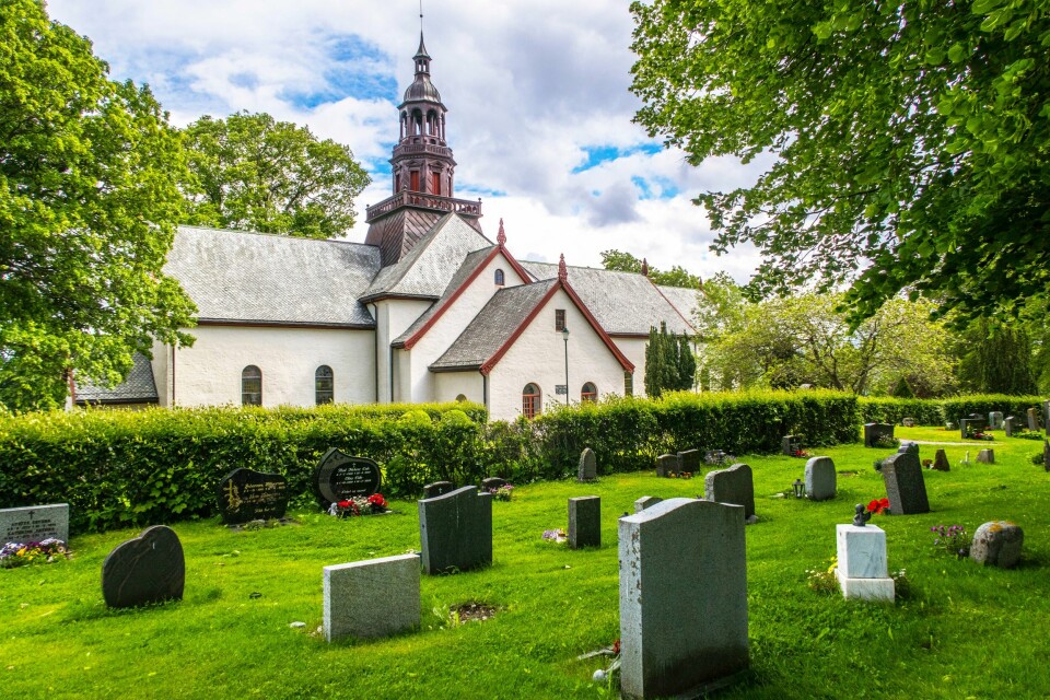 Borgund kyrkje i Ålesund, en korskirke i stein fra 1300, er en av de om lag 300 norske middelalderkirkene. Borgund kyrkje i Ålesund, en korskirke i stein fra 1300, er en av de om lag 300 norske middelalderkirkene. Foto: Halvard Alvik / NTB