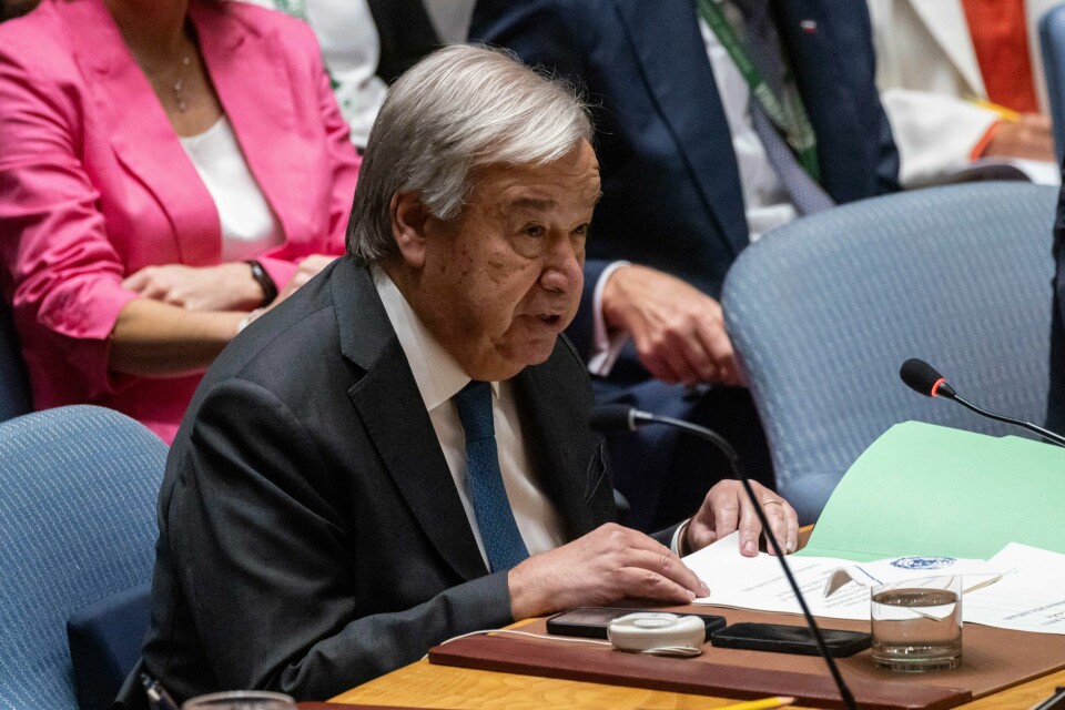 António Guterres kom med kraftsalver i FNs sikkerhetsråd onsdag. FNs generalsekretær António Guterres krever våpenhvile etter tirsdagens iranske angrep på Israel. Foto: AP / NTB
