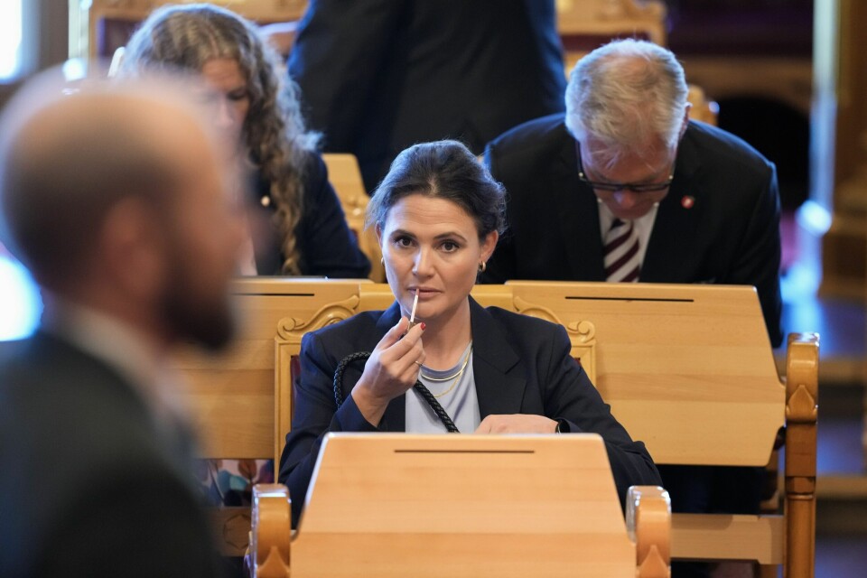 Kunnskapsminister Kari Nessa Nordtun vil blant mange andre spørsmål be utvalget vurdere fordeler og ulemper med kortere skolegang. Kunnskapsminister Kari Nessa Nordtun vil blant mange andre spørsmål be utvalget vurdere fordeler og ulemper med kortere skolegang. Foto: Cornelius Poppe / NTB