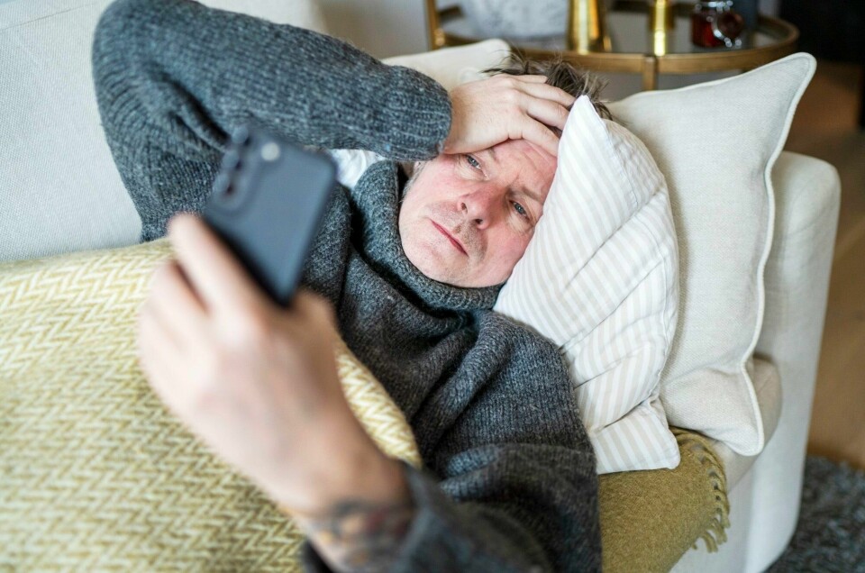 Sjukepengene er til velsignelse for alle som sliter både i arbeidslivet og med helsa. Den dagen vi innførte ordningen med sjukepengene burde bli offentlig flaggdag, skriver Lars Olle Engaas. Sykdom, sykefravær, karensdag, sykepenger