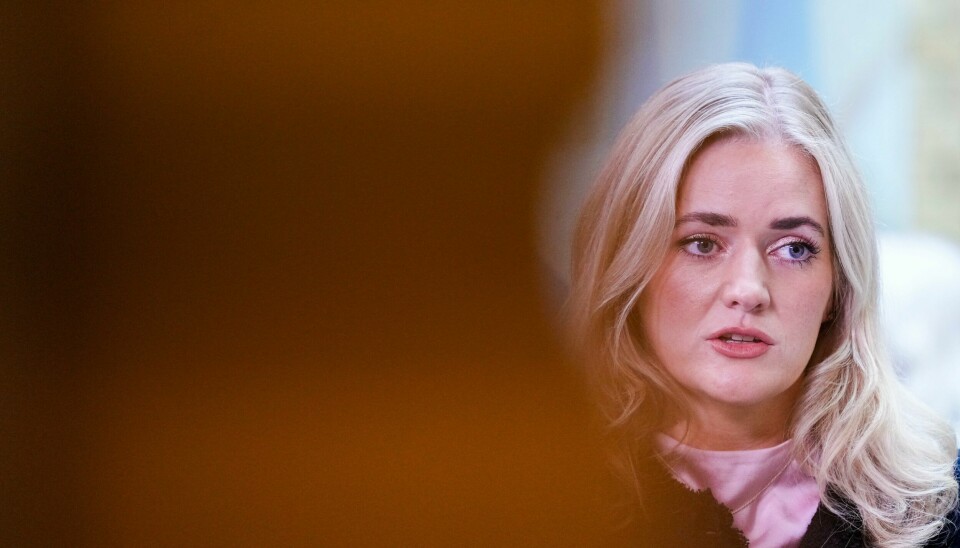 Justis- og beredskapsminister Emilie Enger Mehl (Sp) sier politiet vurderer å innføre midlertidig grensekontroll Foto: Javad Parsa / NTB
