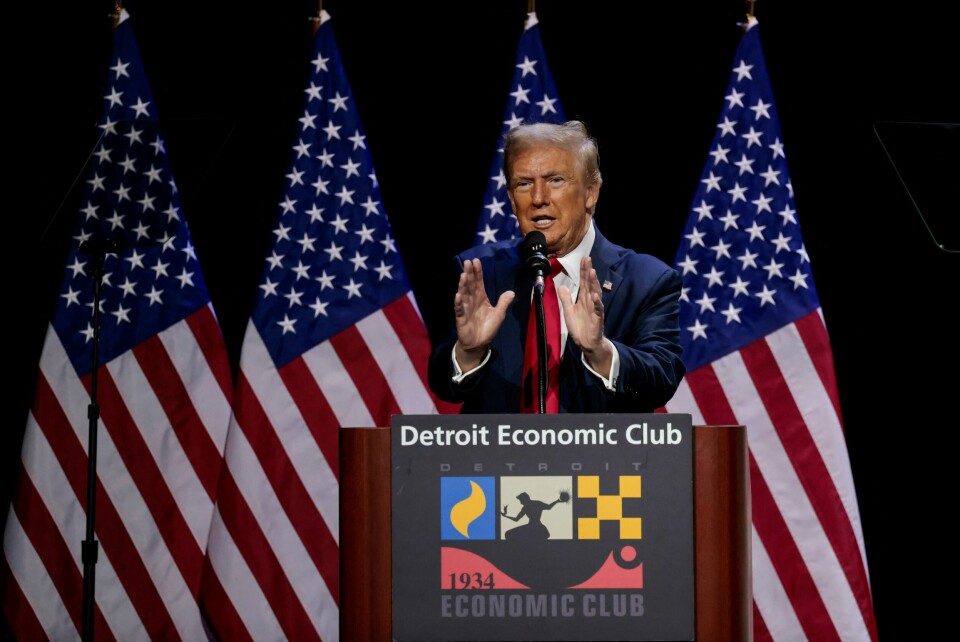 Republikanernes Donald Trump har igjen blikket mot Det ovale kontor i Washington D.C., USA. Republican presidential nominee and former U.S. President Donald Trump addresses the Detroit Economic Club in Detroit, Michigan, U.S., October 10, 2024. REUTERS/Rebecca Cook