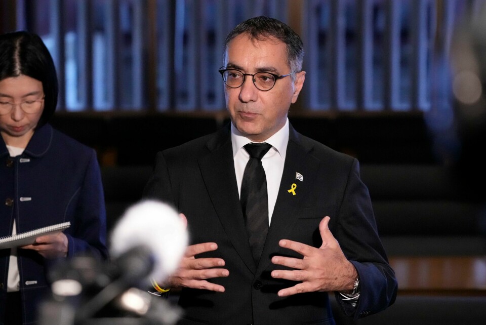 Israels ambassadør til Japan, Gilad Cohen, kritiserer fredsprisvinnerens uttalelse. Israels ambassadør til Japan, Gilad Cohen, kritiserer fredsprisvinnerens uttalelse. Foto: Shuji Kajiyama / AP / NTB