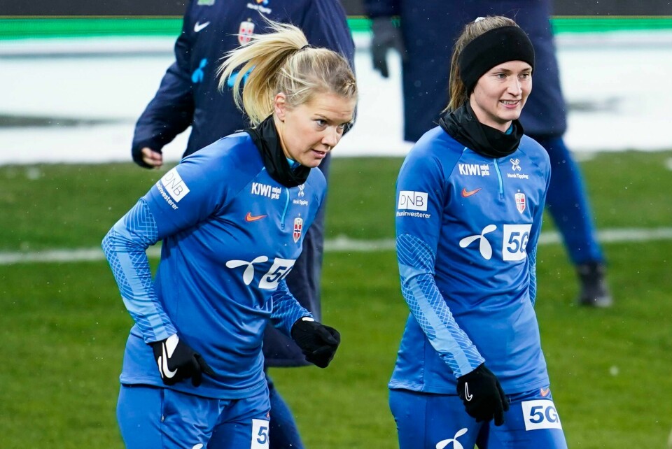 Ada Hegerberg har gått til topps i BBCs kåring av årets kvinnelige fotballspiller to ganger. Nå kan Caroline Graham Hansen gjøre det samme. Ada Hegerberg snakker om egen skade. Foto: Terje Pedersen / NTB