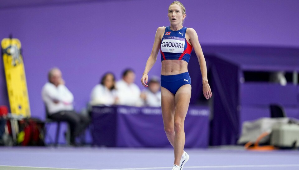 Karoline Bjerkeli Grøvdal bryter med treneren. Karoline Bjerkeli Grøvdal er blant de andre norske deltakerne i København halvmaraton. Her fra 5000 meter i OL i Paris. Foto: Beate Oma Dahle / NTB