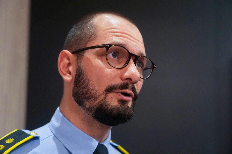 Politiadvokat Andreas Kruszewski møtte pressen torsdag ettermiddag for å svare på spørsmål om Høiby-saken. Politiadvokat Andreas Kruszewski møtte pressen torsdag ettermiddag for å svare på spørsmål om Høiby-saken.