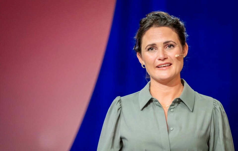 Kunnskapsminister Nessa Nordtun har gjenbrukt en dårlig idé fra 90-tallet: Hun vil la barna være yngre når de skal velge utdanning og yrke. Da kan det virke som om Nordtuns mål først og fremst er å spare penger, skriver forfatterne av innlegget. Kunnskapsminister Kari Nessa Nordtun (Ap)