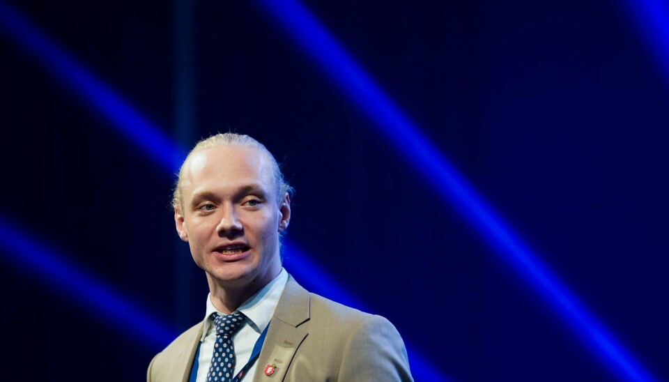 De siste ukene har Fremskrittspartiet gitt oss et skoleeksempel på sin grumsete kommunikasjonsform, mener Jonas Bals om blant andre FpU-leder Simen Velle. Simen Velle.