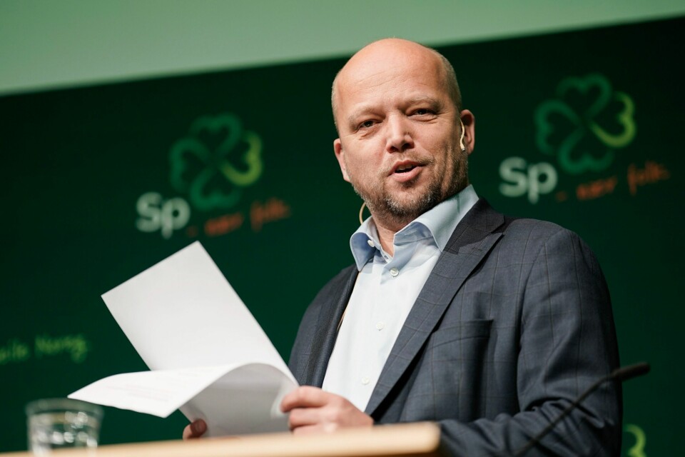Finansminister Trygve Slagsvold Vedum (Sp) mener en veiprising ville blitt «litt rart og urettferdig» i en tid der stadig flere har fått elbil. Finansminister og Sp-leder Trygve Slagsvold Vedum ble svært overrasket over lukten han kunne kjenne på i New Yorks gater. Foto: Thomas Fure / NTB
