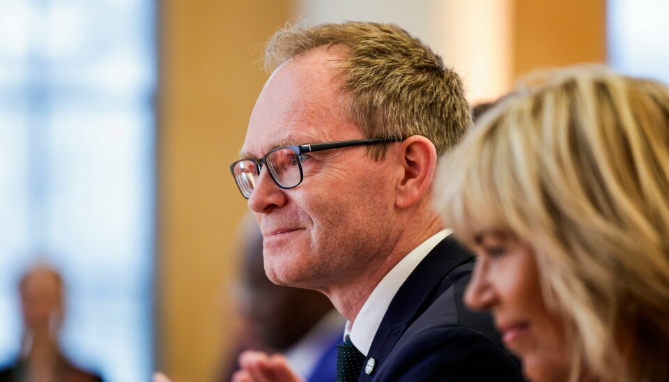 Forsknings- og høyere utdanningsminister Oddmund Hoel (Sp) mener de ferske oppmøtetallene fra universiteter og høyskoler viser en tydelig effekt av å fjerne karakterkrav for opptak til sykepleierutdanning. Forsknings- og høyere utdanningsminister Oddmund Hoel. Foto: Paul S. Amundsen / NTB