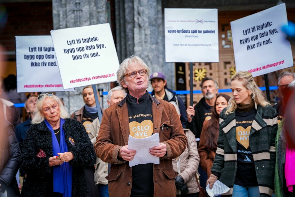 I forrige uke demonstrerte Norsk Skuespillerforbund utenfor Rådhuset. I forrige uke demonstrerte Norsk Skuespillerforbund utenfor Rådhuset. Foto: Lise Åserud / NTB
