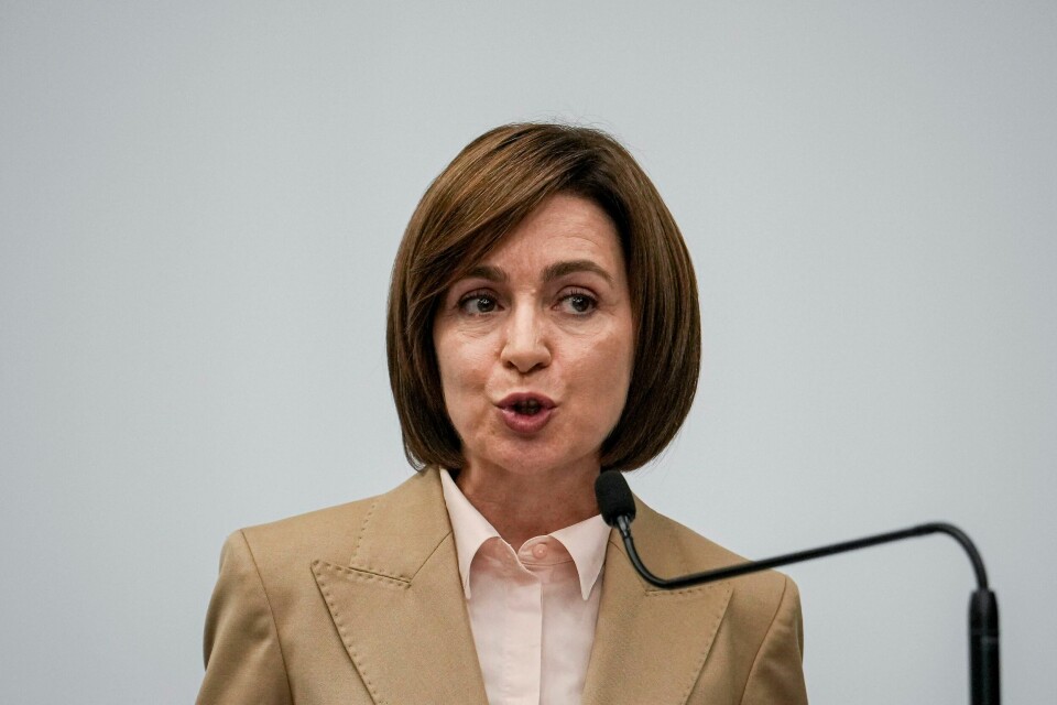 President Maia Sandu under en tale hun holdt etter første valgomgang og EU-avstemningen i midten av oktober. Foto: Vadim Ghirda / AP / NTB