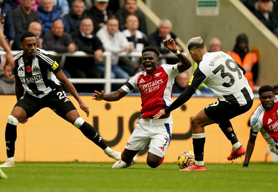 Bukayo Saka og resten av Arsenal-laget har slitt med å sanke poeng den siste tiden. Bukayo Saka og resten av Arsenal-laget har slitt med å sanke poeng den siste tiden. Foto: Owen Humphreys / PA / AP / NTB