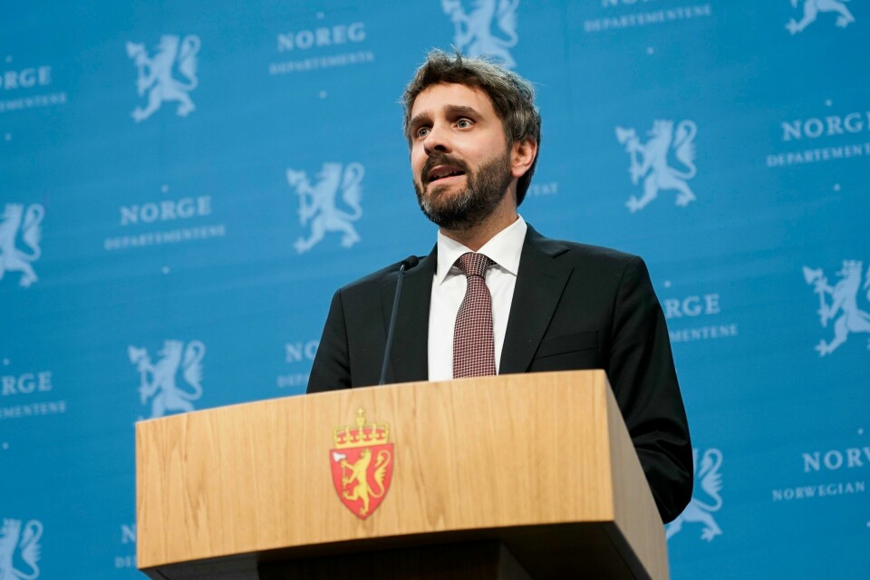 MDG lurer på hva helse- og omsorgsminister Jan Christian Vestre (Ap) har tenkt å gjøre med planene om testing av rusmidler. MDG lurer på hva helse- og omsorgsminister Jan Christian Vestre (Ap) har tenkt å gjøre med planene om testing av rusmidler. Foto: Thomas Fure / NTB