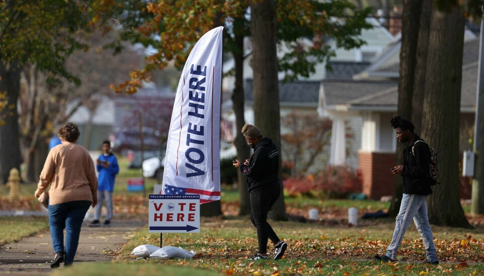 I vippestaten Michigan er det levert søksmål, etter at flere personer skal ha blitt trakassert og truet dersom de stemte på Demokratene. Valg