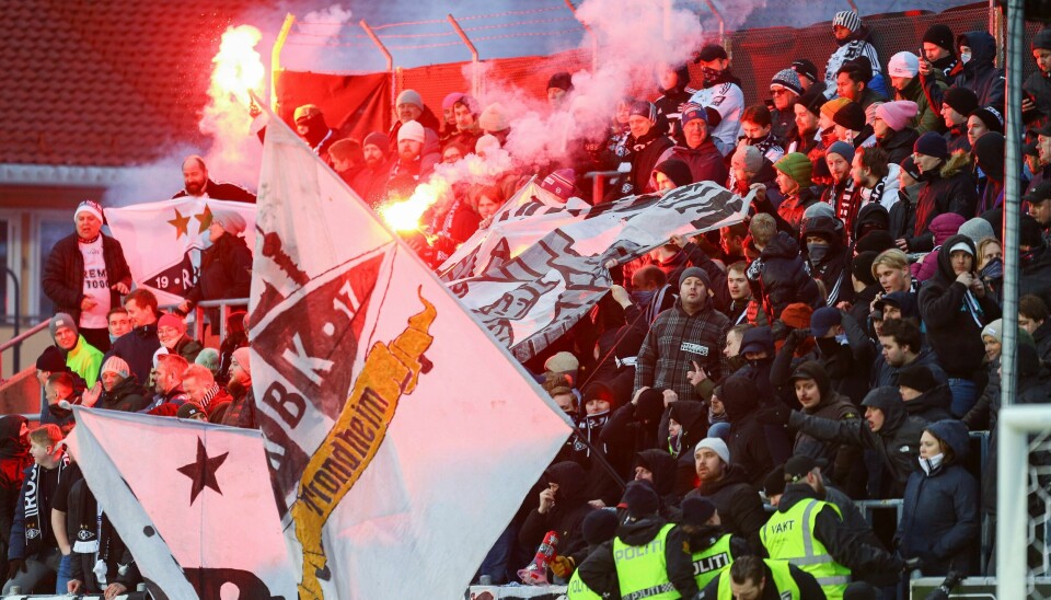 NFF vil ha omkamp om pyrobruk. NFF vil ha omkamp om pyrobruk. Foto: Mats Torbergsen / NTB