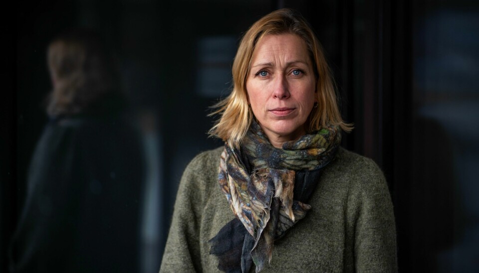 Skolenedleggelsene i Østfold har ikke vært populære. Torsdag la fylkeskommunedirektør Solveig Helene Olsen fram sin innstilling om hvilke skoler og linjer som skal legges ned. Skolenedleggelsene i Østfold har ikke vært populære. Torsdag la fylkeskommunedirektør Solveig Helene Olsen fram sin innstilling om hvilke skoler og linjer som skal legges ned. Foto: Ole Berg-Rusten / NTB
