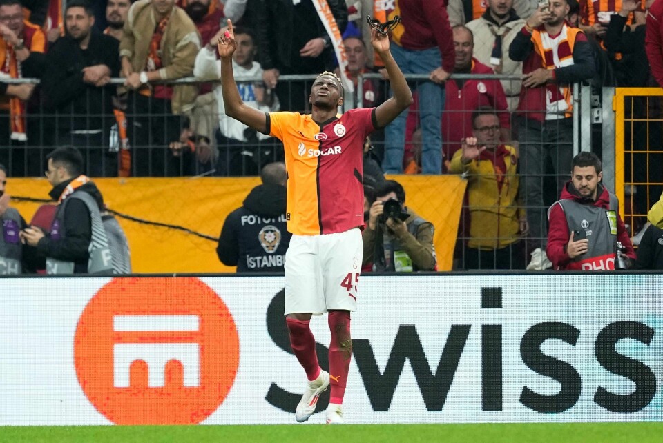 Victor Osimhen ble tomålsscorer da Galatasaray slo Tottenham i europaligaen. Victor Osimhen ble tomålsscorer da Galatasaray slo Tottenham i europaligaen. Foto: Khalil Hamra, AP / NTB