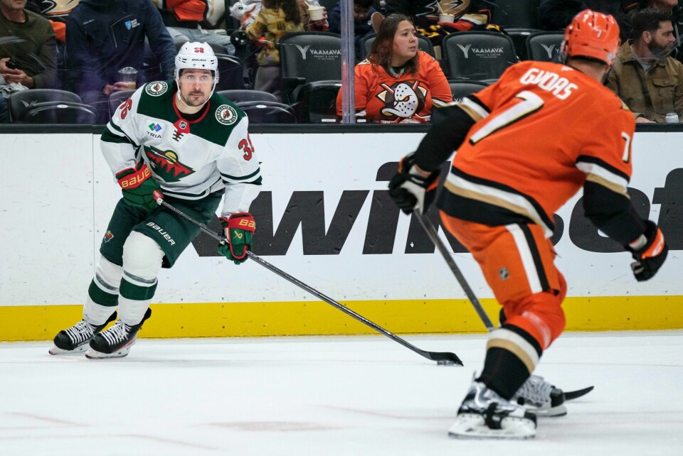 Mats Zuccarello noterte seg for sesongens sjuende målpoeng i Minnesota Wilds seier mot Anaheim Ducks. Mats Zuccarello noterte seg for sesongens sjuende målpoeng i Minnesota Wilds seier mot Anaheim Ducks. Foto: William Liang / AP / NTB