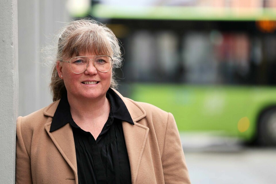Mangelen på penger til skoledrift skaper hodebry for både kommune- og fylkespolitikere, som nå må ty til nedleggelse av skoler. Det skaper usikkerhet både for elever, ansatte og foreldre, skriver Lene Bakkedal. Lene Bakkedal er lærer og forbundssekretær i Skolenes landsforbund.
