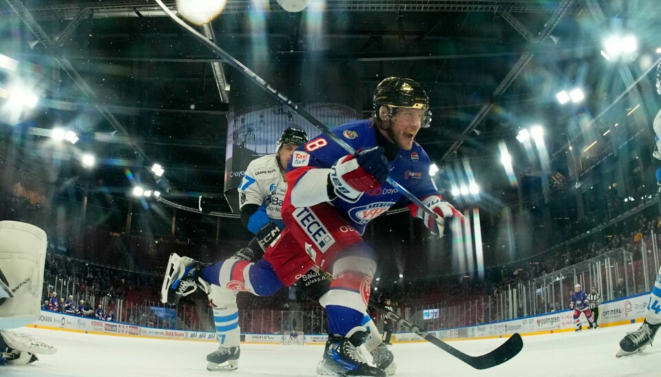 Vifs Villiam Haag feirer 2-0 målet i kampen mot Narvik i Jordal Amfi torsdag. Lørdag er Storhamar motstander i Oslo. Vifs Villiam Haag feirer 2-0 målet i kampen mot Narvik i Jordal Amfi torsdag.