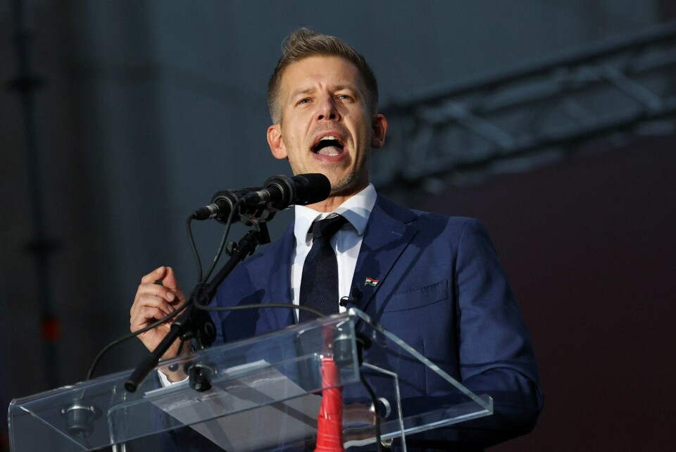 Peter Magyar avbildet under en tale i den ungarske hovedstaden Budapest nylig. Peter Magyar, leader of opposition TISZA party, delivers a speech during the celebrations of the 68th anniversary of the Hungarian Uprising of 1956, in Budapest, Hungary, October 23, 2024. REUTERS/Bernadett Szabo