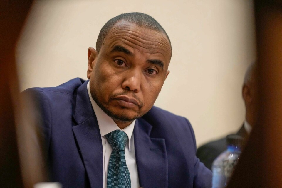 Seniorrådgiver i RSF, Mohamed al-Mukhtar al-Nur, møtte pressen i Nairobi i Kenya mandag. Seniorrådgiver i RSF, Mohamed al-Mukhtar al-Nur, møtte pressen i Nairobi i Kenya mandag. Foto: Brian Inganga / AP / NTB